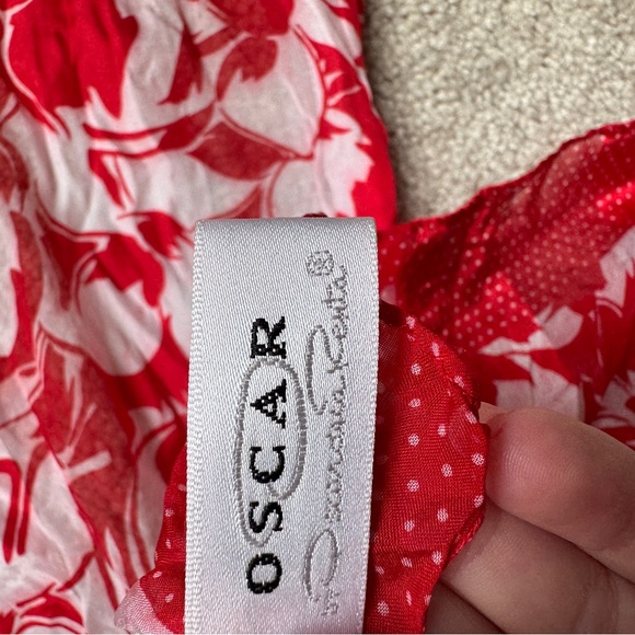 Oscar de la Renta Red and White Floral Scarf - Picture 4 of 6